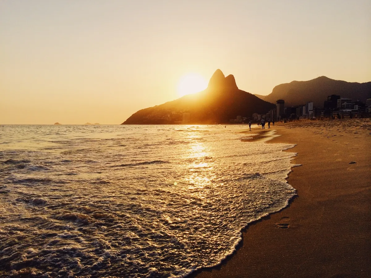 Pôr do sol no Rio de Janeiro. Foto: Getty Images